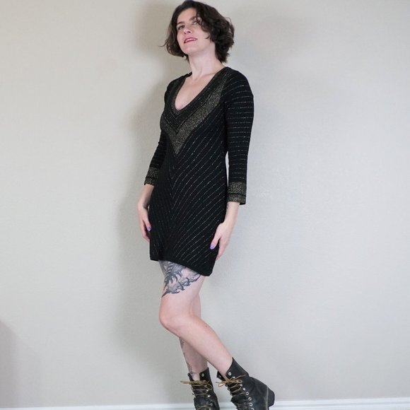 Guess Jeans Short Body Con Black & Gold Knit Dress - Picture 3 of 6